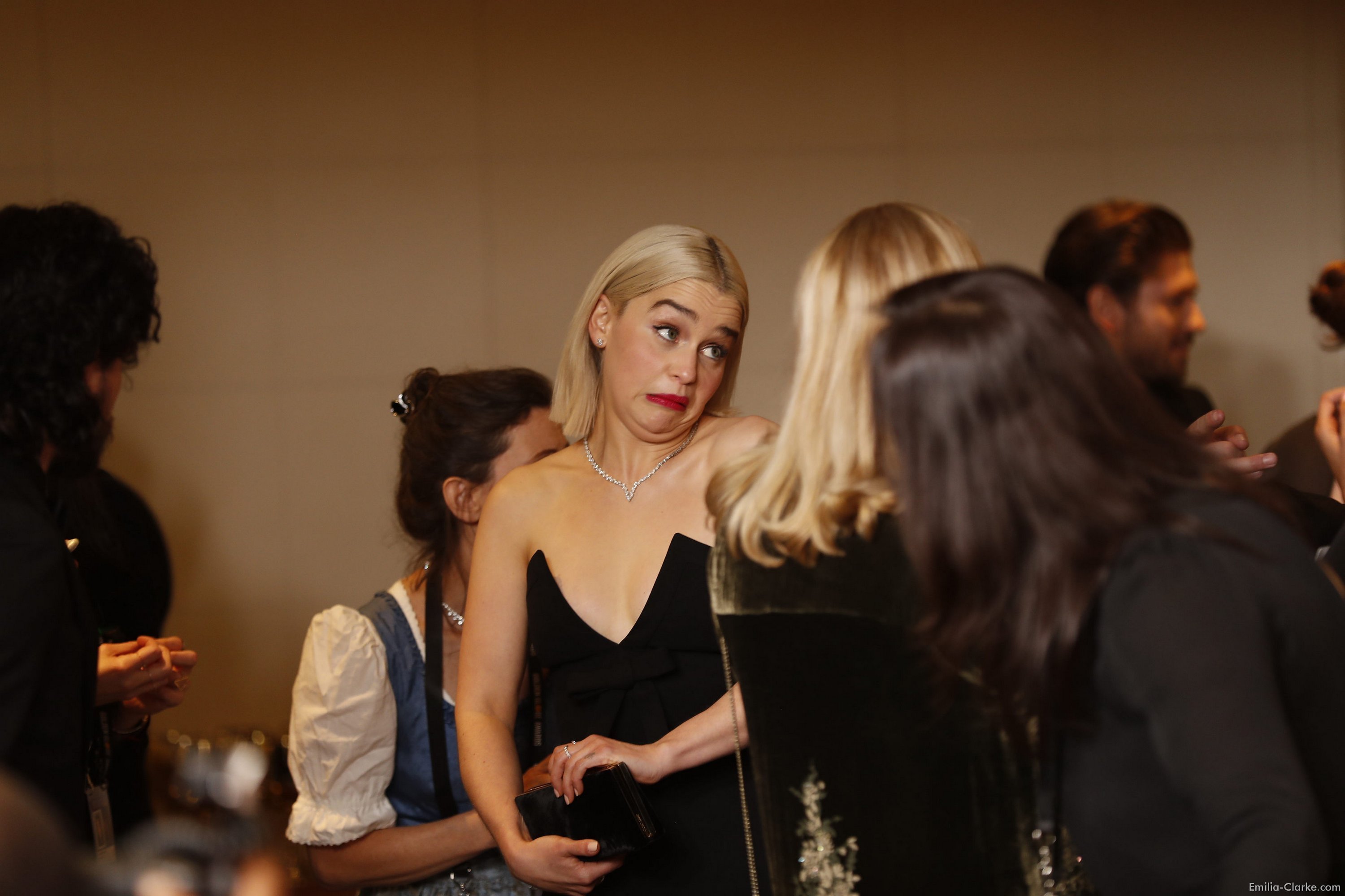 045-001.jpg 045-001.jpg